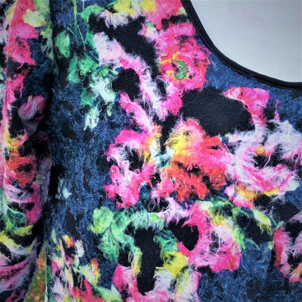 CLASS COLLECTION Retro Eyelash Fringe Trims Embroidery Cropped Top Size S/M